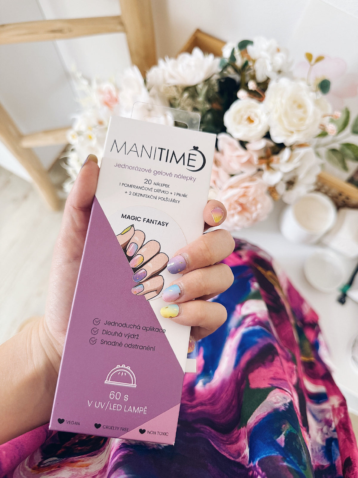 Magic Fantasy semi-cured gel nail strips by MANITIME – detail 5