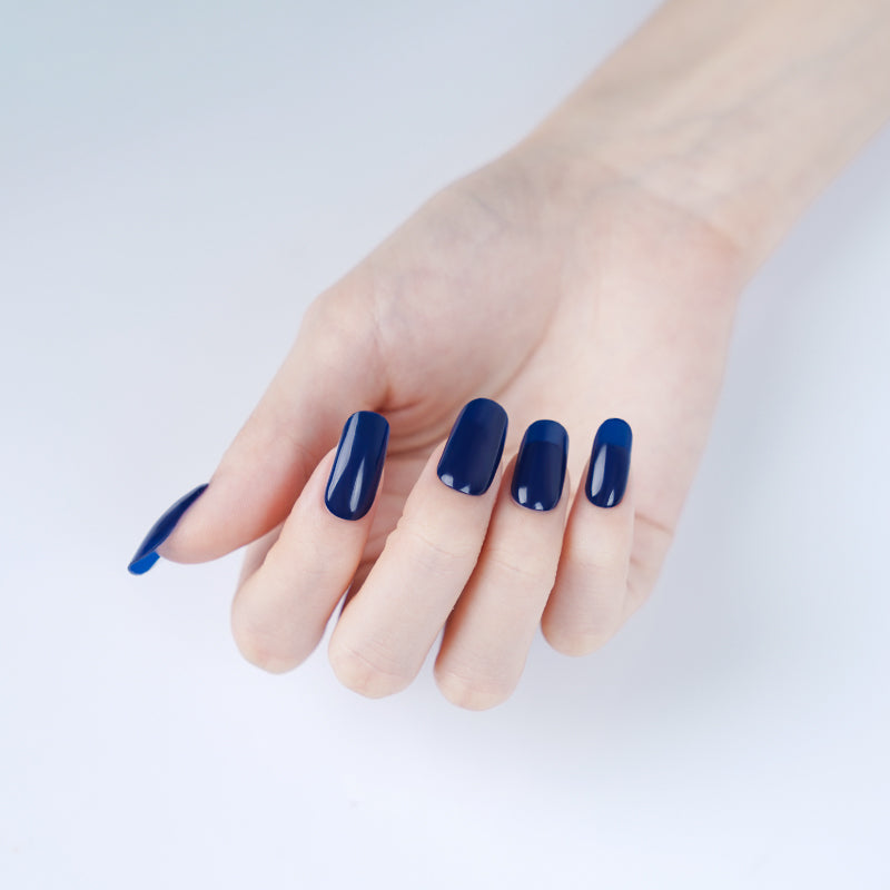 Midnight Blue semi-cured gel nail strips by MANITIME – detail 2