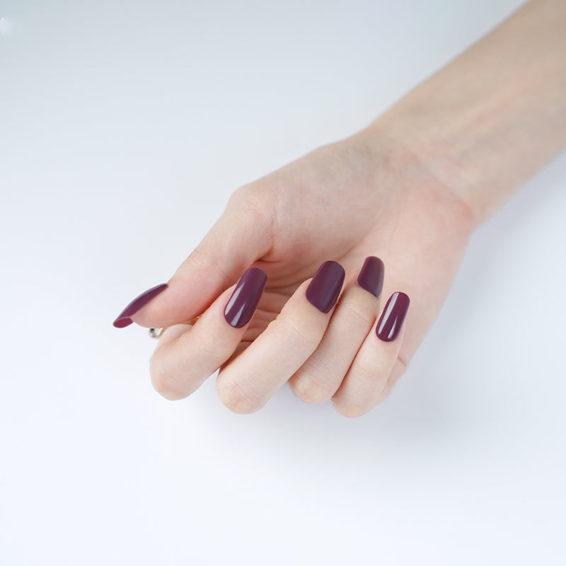 Deep Burgundy semi-cured gel nail strips by MANITIME – detail 2