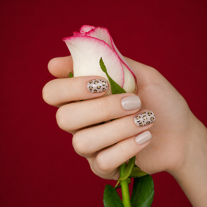 Wild Chic – Gel Nail Strips