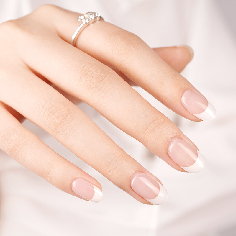 Timeless French semi-cured gel nail strips by MANITIME – detail 4