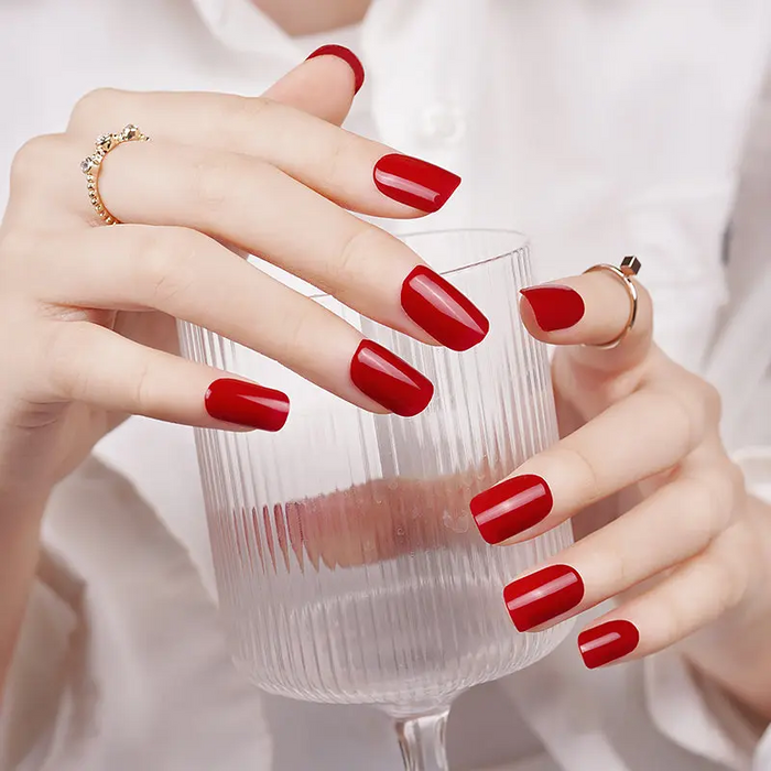 Red Dream – Gel Nail Strips