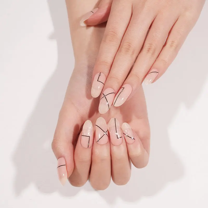 Geometry Beam semi-cured gel nail strips by MANITIME – detail 2