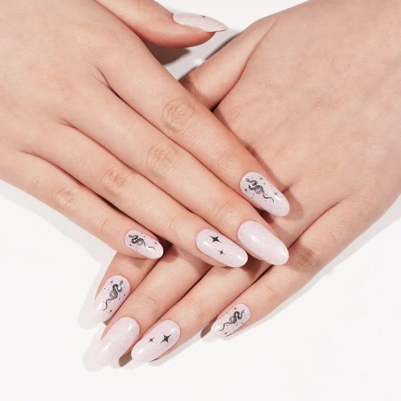 Mystic Snake semi-cured gel nail strips by MANITIME – detail 4