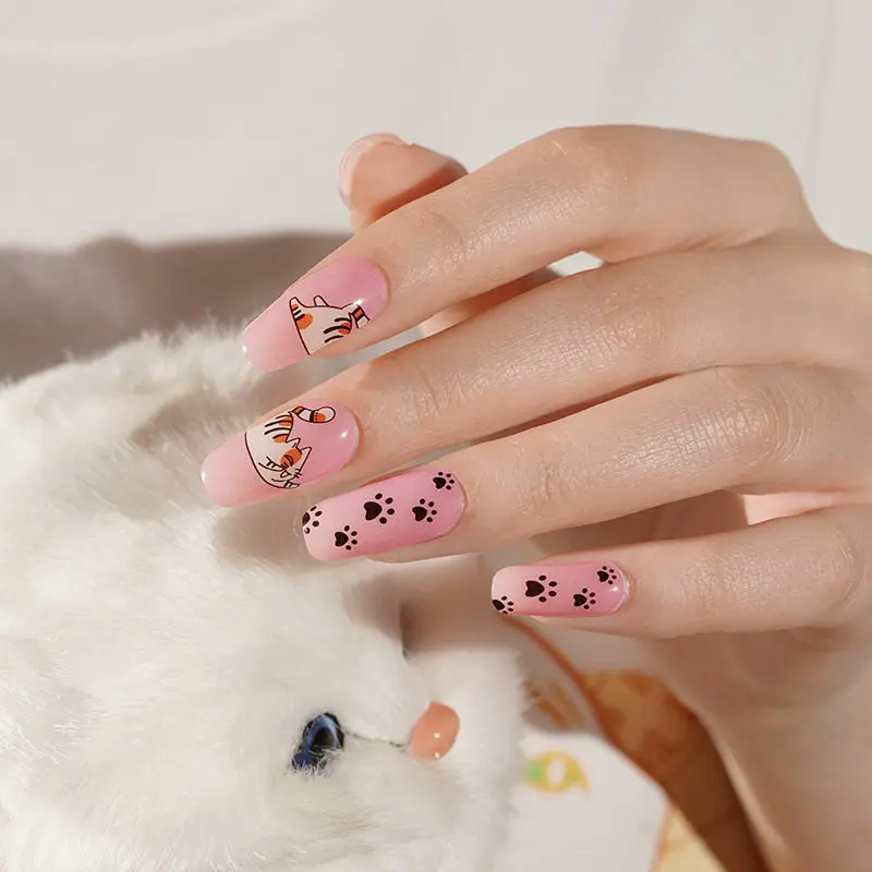 Meow Mood semi-cured gel nail strips by MANITIME – detail 4