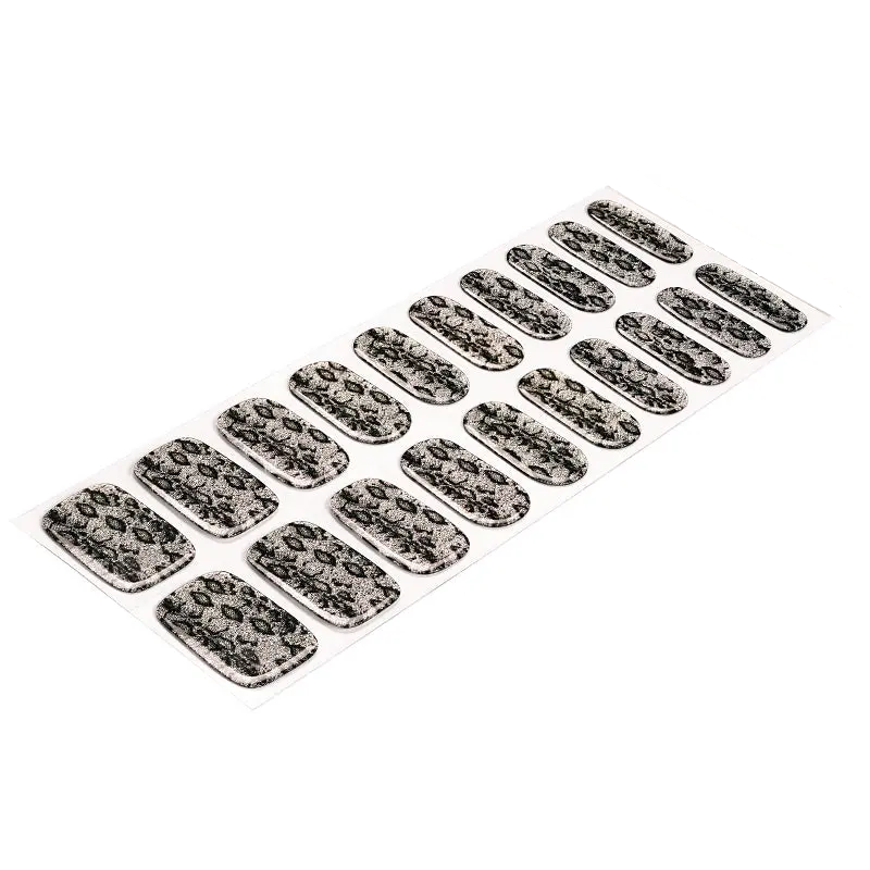 Serpent Skin semi-cured gel nail strips by MANITIME – detail 5