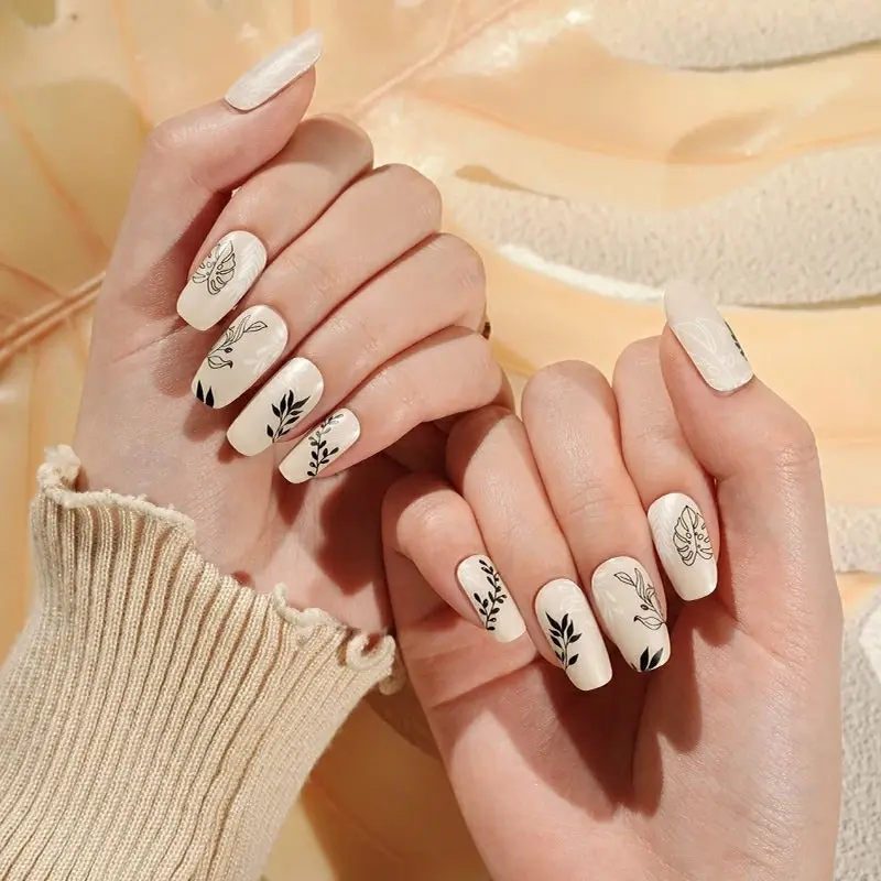 Meadow Leaves semi-cured gel nail strips by MANITIME – detail 3