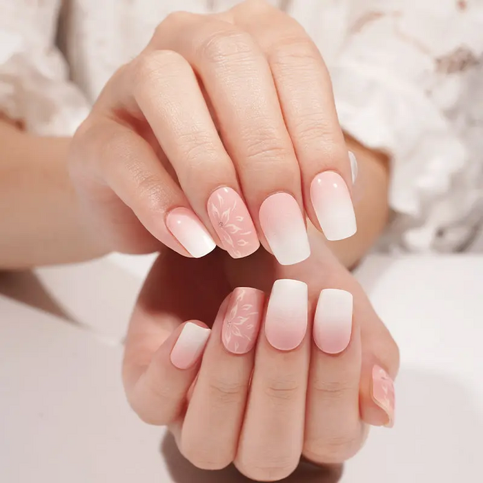 Quiet Beauty – Gel Nail Strips