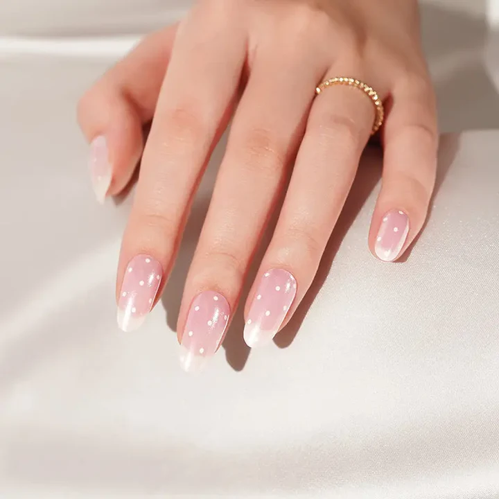 Powder Dots semi-cured gel nail strips by MANITIME – detail 2